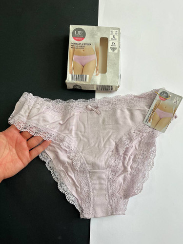 شورت یاسی و کرم برند UP2FASHION سایز ۳۶/۳۸